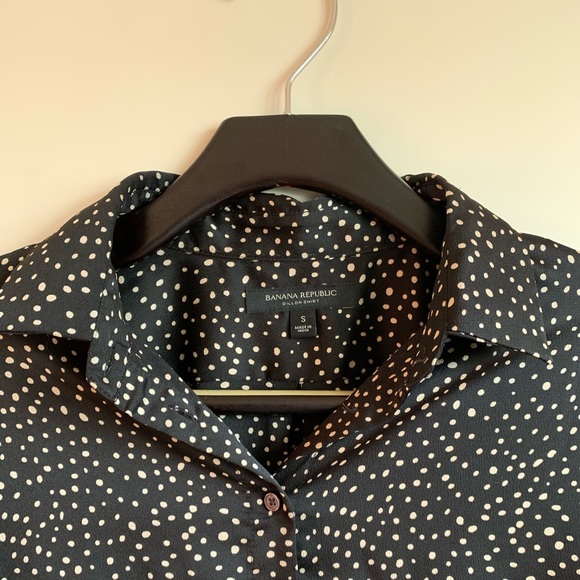 Polka Dot Banana Republic Blouse button down - Picture 6 of 8